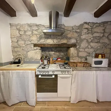 Heat Bed and Breakfast Susak